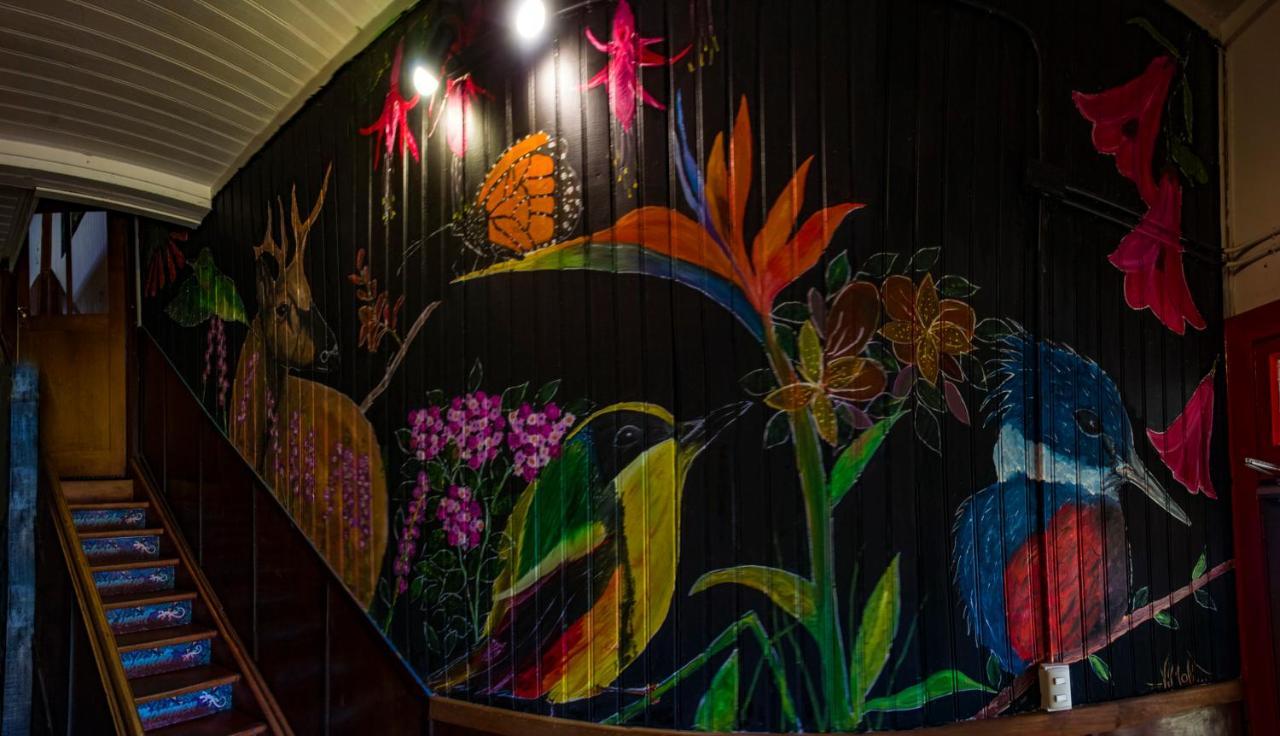 Hostal Casa Margouya Puerto Varas Esterno foto